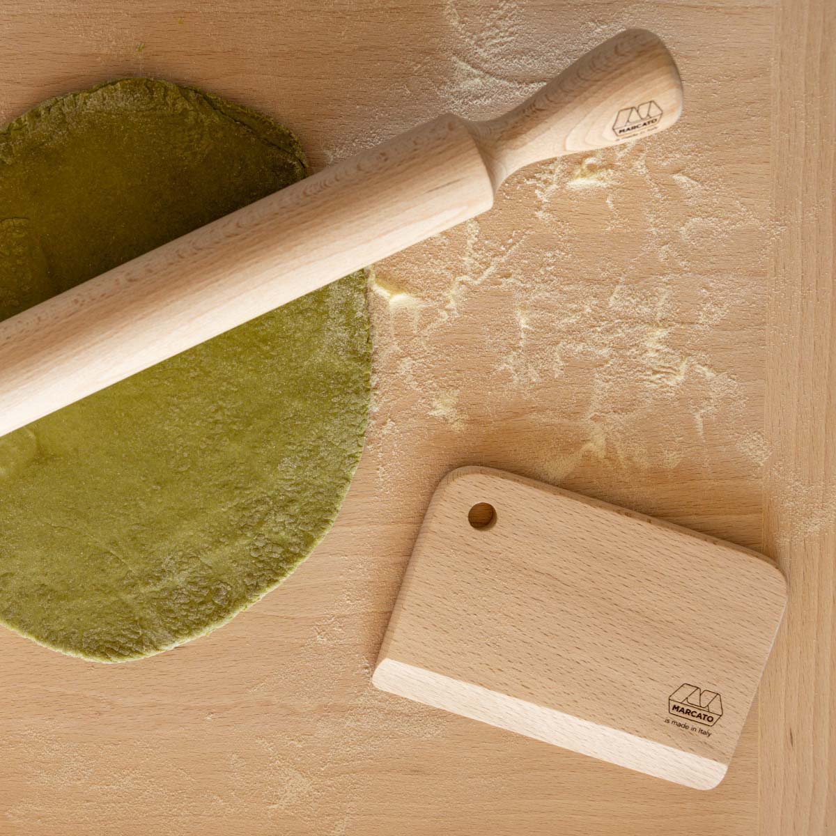 Marcato Classic Tarocco - Wooden Dough Scraper and Cutter